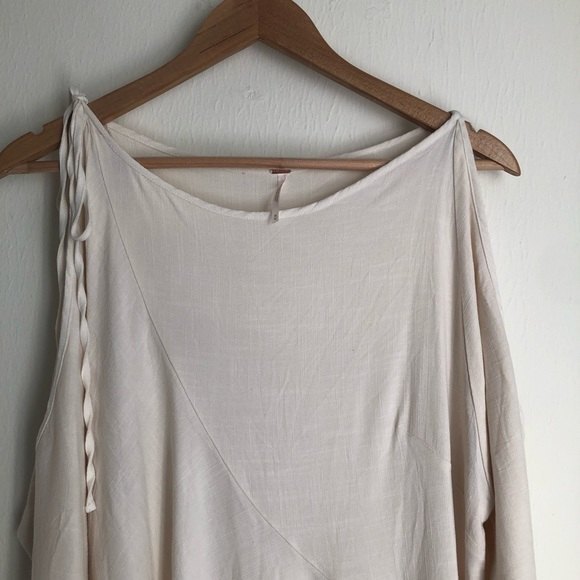 Free People size Medium Clear Skies Cold Shoulder Ivory Tunic Mini Dress - Picture 4 of 12